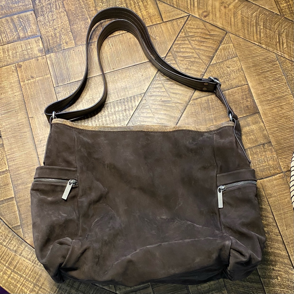 Rough & Tumble Pillow Bucket In Mel Nubuck